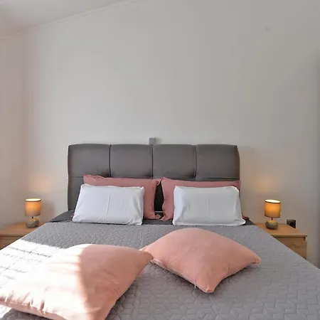Apartment Majda 2223