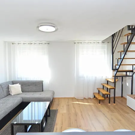 Apartment Majda 2223